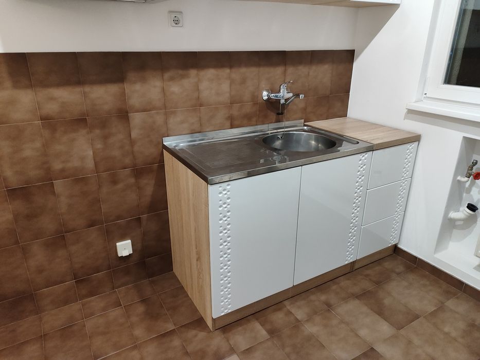 Почти неизползвана кухня