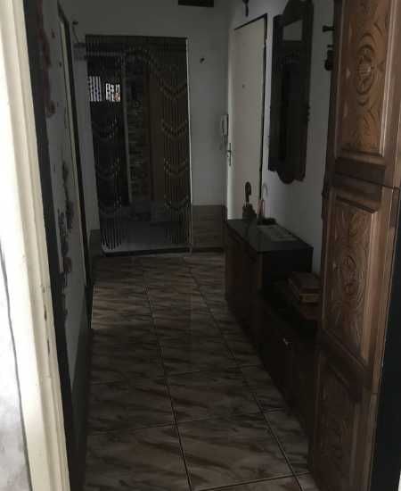 Дава се под наем Двустаен апартамент в Бургас, Братя Миладинови - 75 кв.м за 175 € - Снимка #4