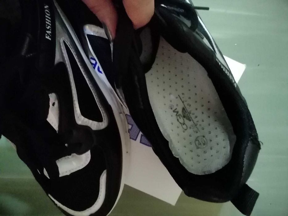 Adidasi/ Pantofi sport Fashion alb-negru, talpa inalta, superbi, 40-41