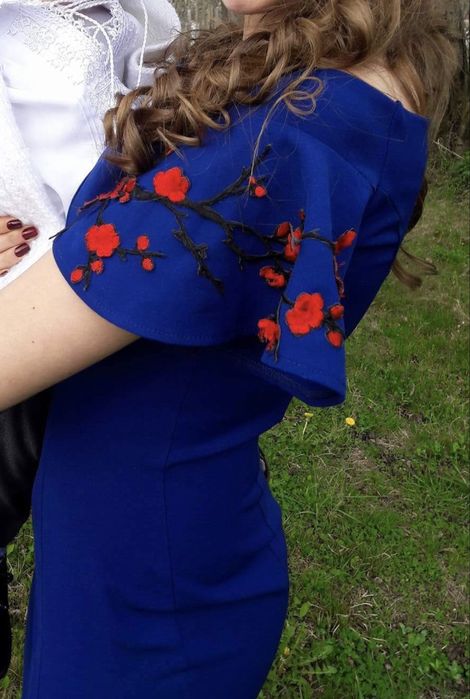 Rochie albastu inchis