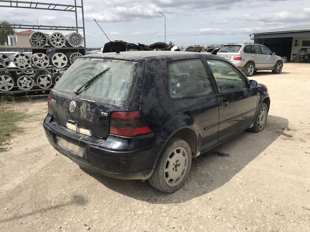 Volkswagen Golf 4 1.9TDI 90кс на части