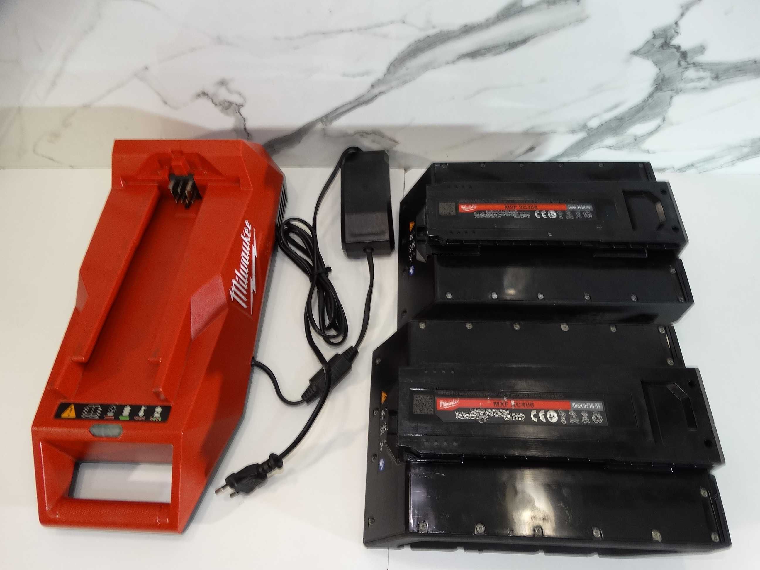 Milwaukee MXF DCD 150 / 2 x 6.0 Ah - Диамантено пробивна машина