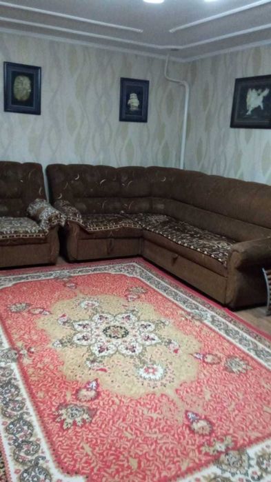 Диван с креслами