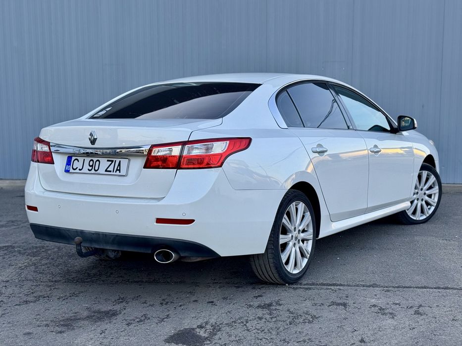 Renault Latitude / Initiale Paris / 2.0 DCI / An 2011