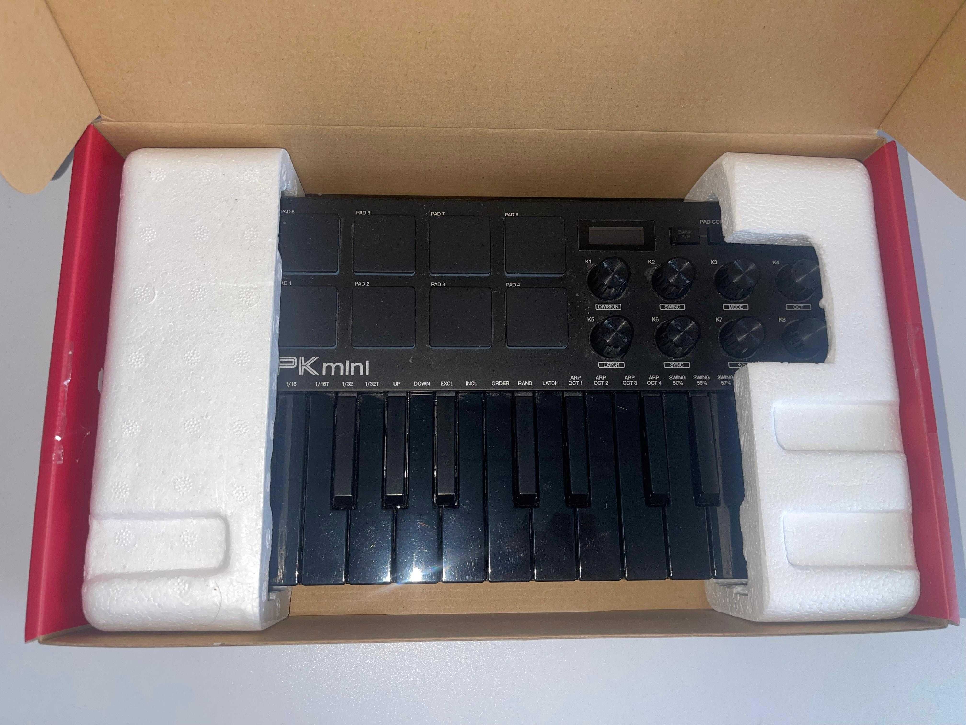 Akai MPK Mini MK3 Special Edition Black – MIDI Controller compact