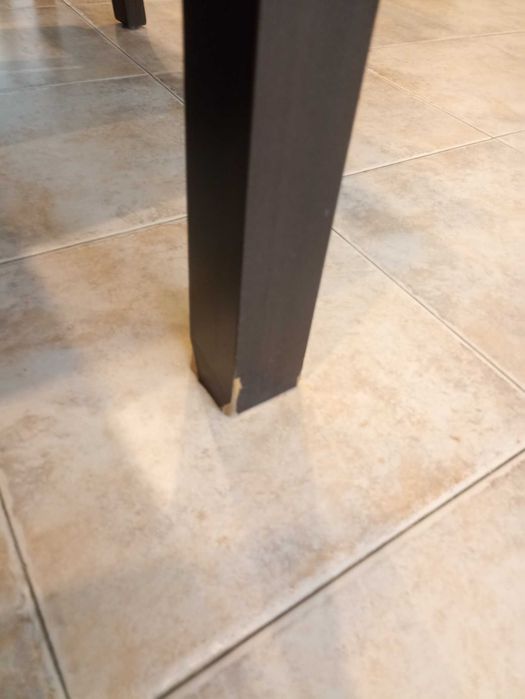 Разтегателна маса за трапезария + 6 стола