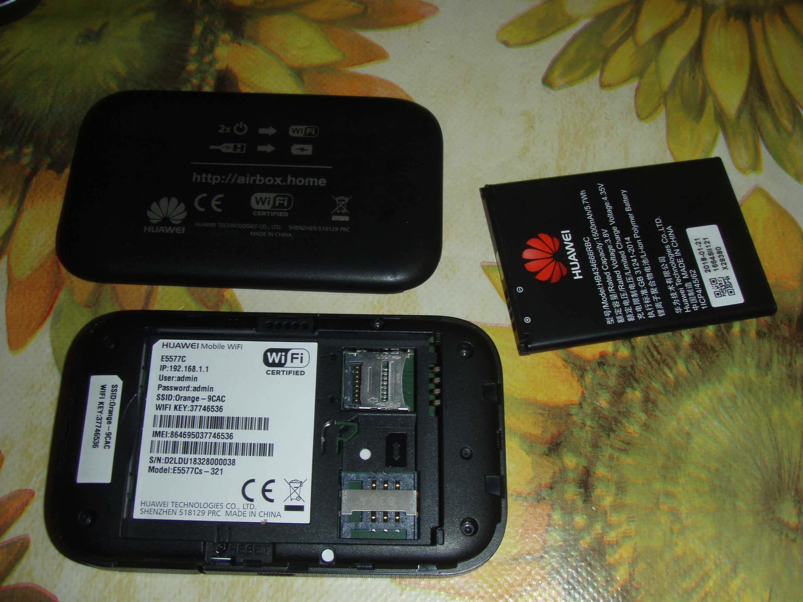 Router portabil 4G LTE 150Mbps Huawei E5577c liber de retea.