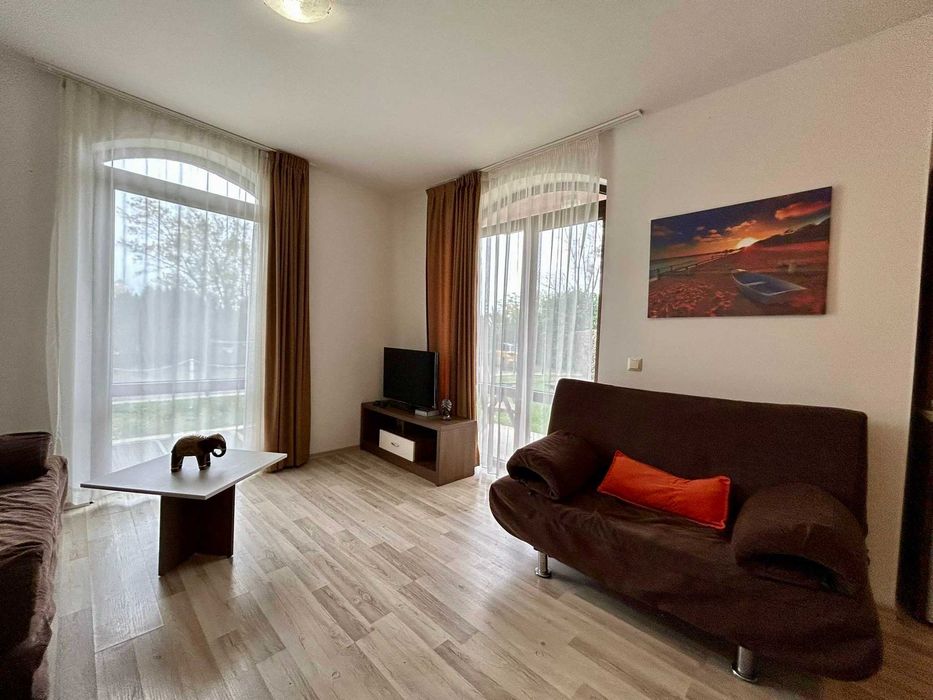 Продава се Двустаен апартамент в к.к. Слънчев бряг - 55 кв.м за 1417 €/кв.м - Снимка #2