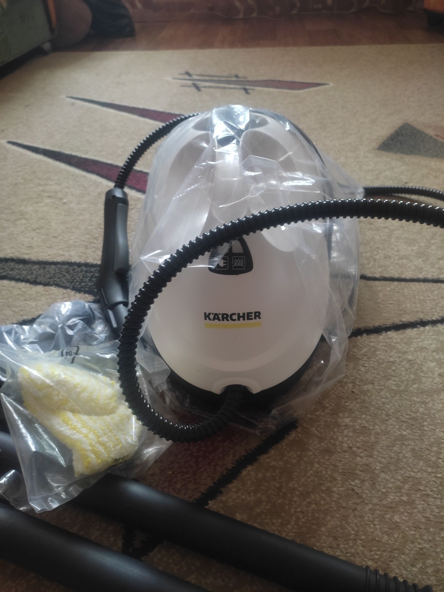 Продам KARCHER пылесос и пароочиститель