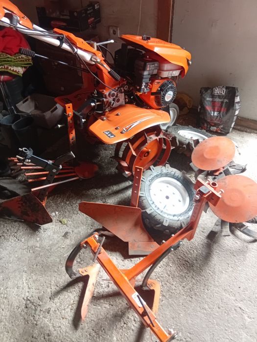 Vind motocultor ruris stare buna functionare pret 3300lei