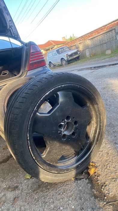 Продава се цял или на части w220 C 320CDI 197kc AMG Джанти 18 цола без