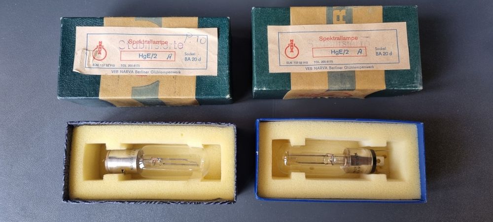 Becuri Nerva pentru proiectoare diapozitive și diafilme