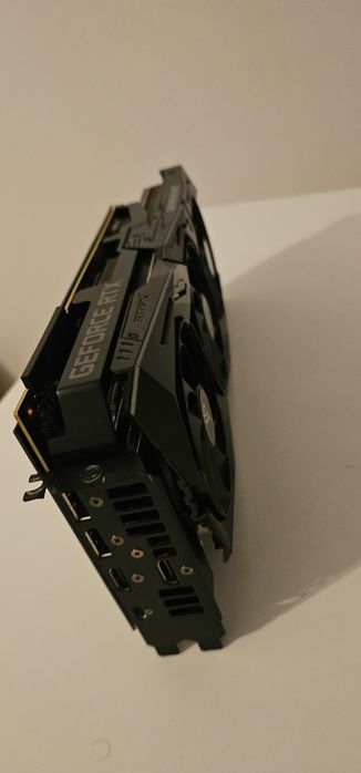 ASUS Rog Strix RTX 2080 OC