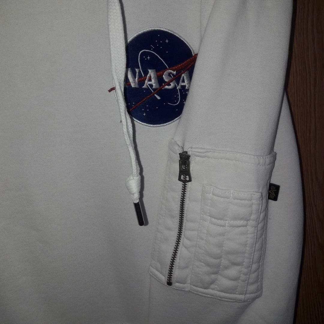 hanorac alpha industries nasa voyager