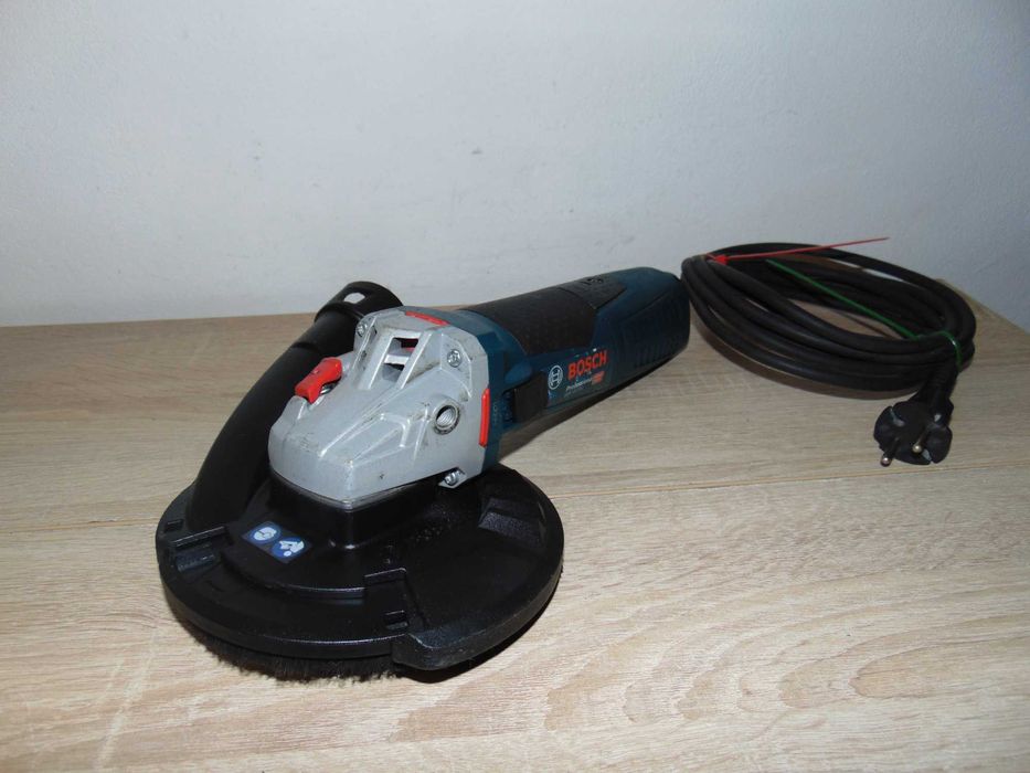 Bosch GBR 15 CAG masina de slefuit beton 2024