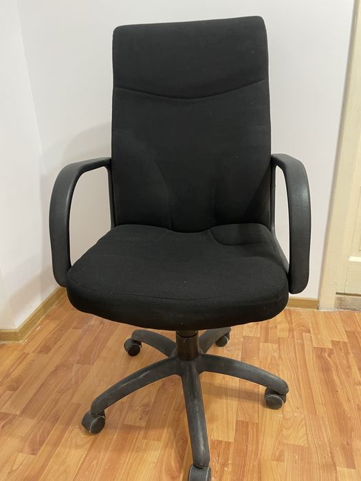 Vand scaun ergonomic stare buna