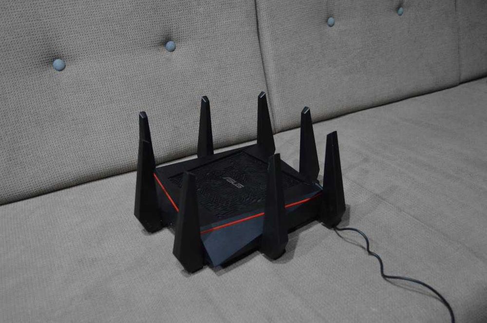 Router gaming ASUS RT-AC5300 Tri-band Gigabit Wifi 5