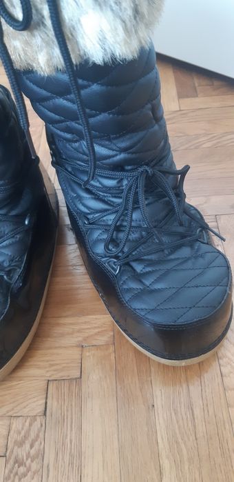 Ghete stil Moonboots, Barts Deluxe Snowboots