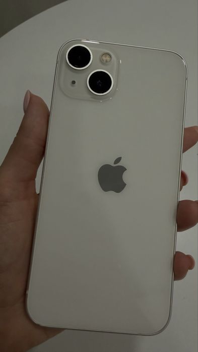 Продам iphone 13 белый