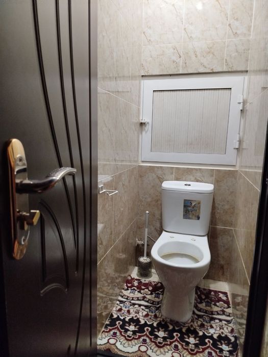 РАЗДЕЛКА, 2/1/4, Чиланзар 19 квартал, Продаётся Квартира!