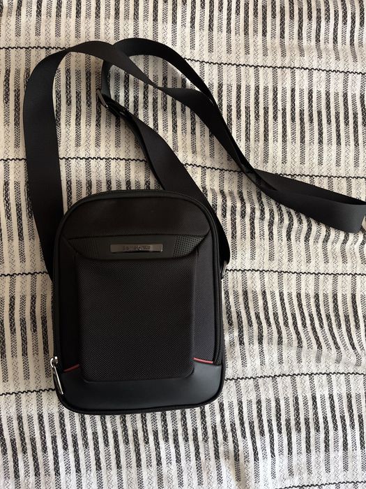 Чанта за през рамо Samsonite