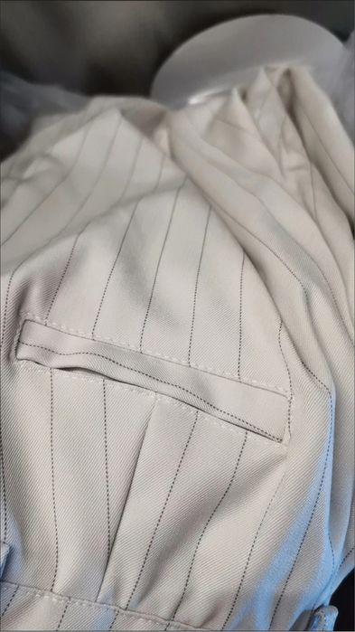 Продам брюки в полоску, в размере М