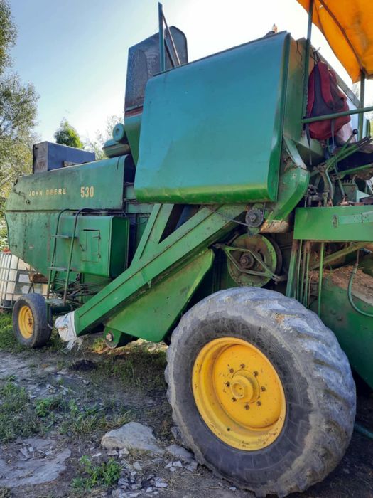 Combina Jonh deere 530