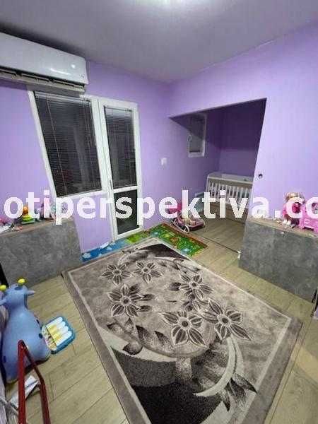 Продава се Тристаен апартамент в Пловдив, Кючук Париж - 64 кв.м за 1875 €/кв.м - Снимка #6