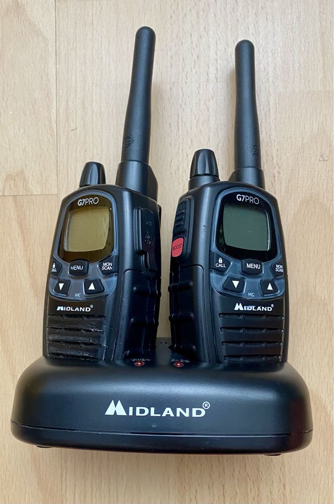 Statie radio PMR walkie talkie Midland G7 pro