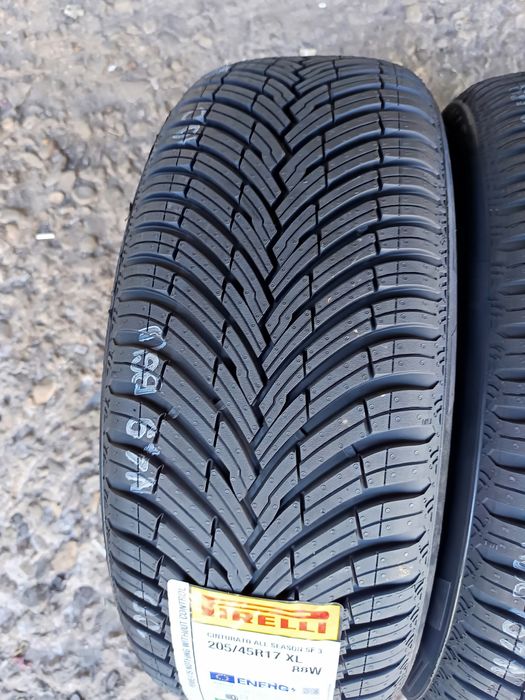 Всесезони гуми 205/45/17 цола Pirelli Cinturato