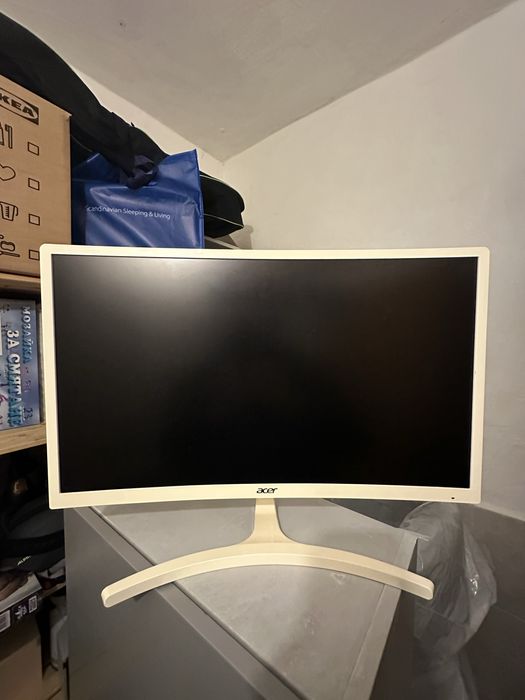 Curved LCD Монитор Acer 24”