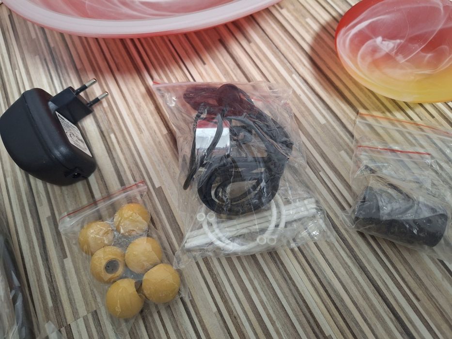 Lampă umidificator cu ionizator aer cu lumini led nouă.