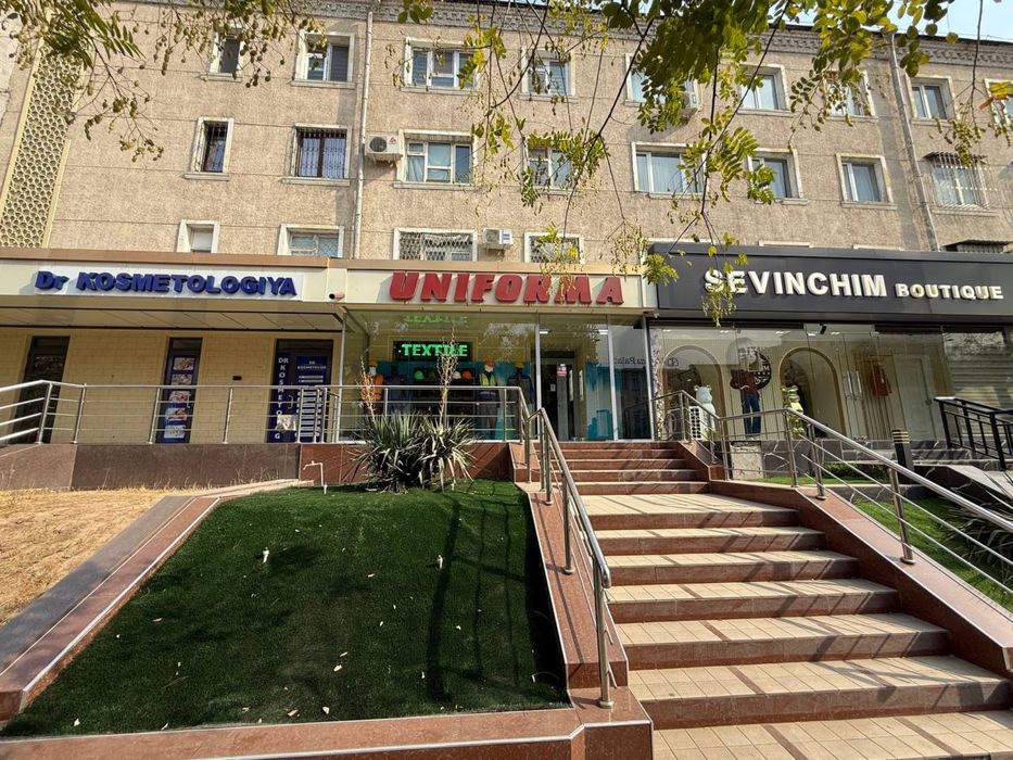 Улица Мукими / Спорт товар 93м2 Нежилое продаётся