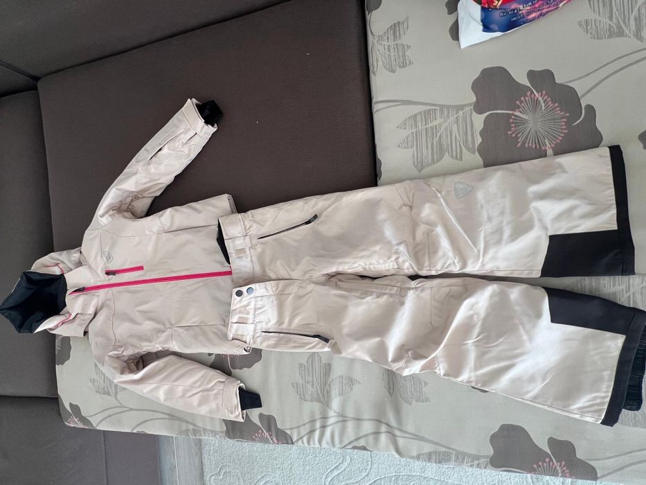 Ски екип термо изолиран