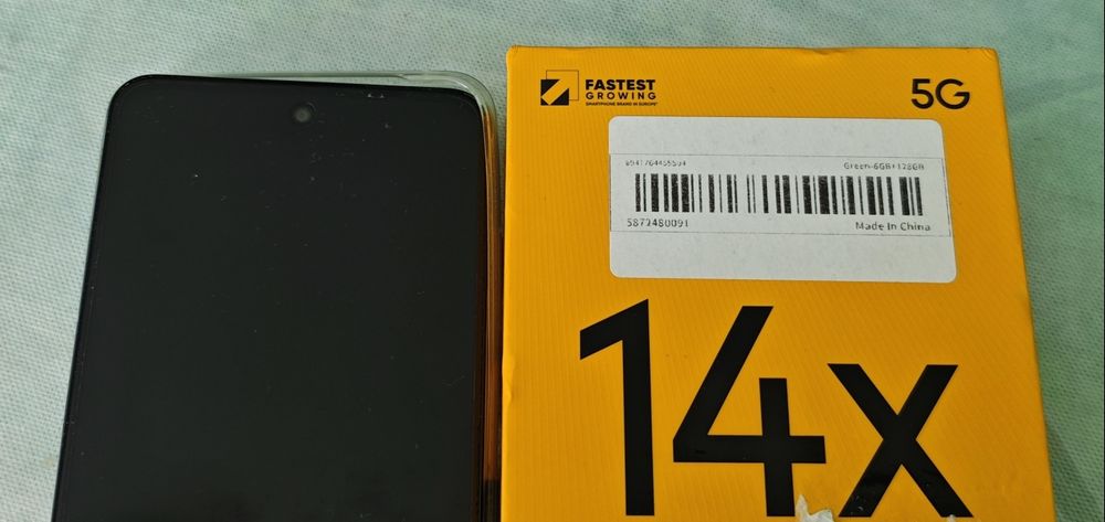 Продава се Realmi 14x 5G