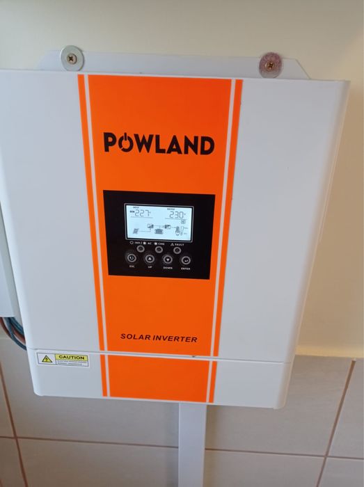 Invertor solar hibrid PoWland 4 Kw