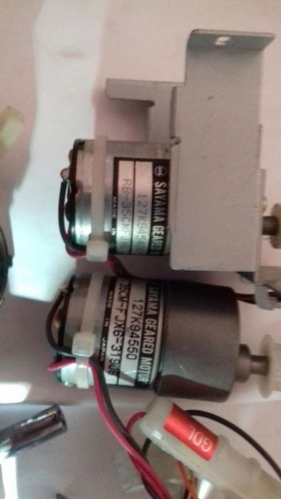 Motoare de curent continuu și alternativ, cu reductor