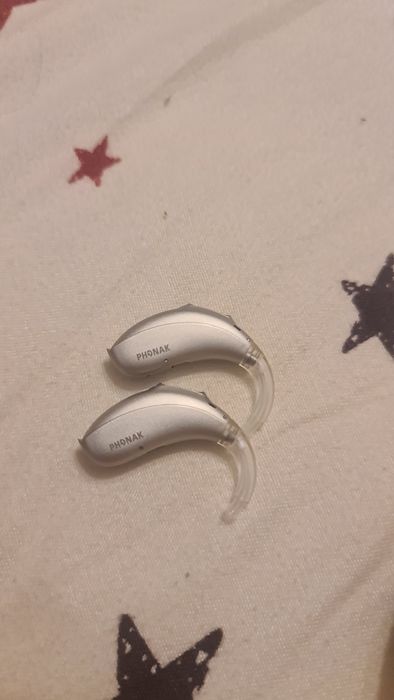 Phonak  Marvel Bolero M90 cu aplicatie blue pentru stanga tooth 

Bole