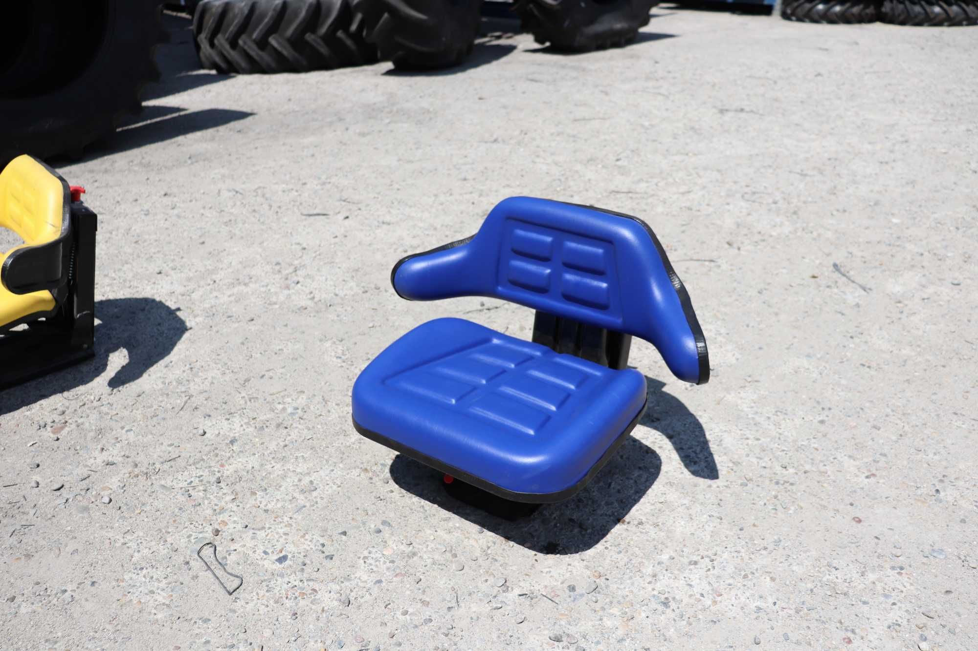 Scaun Tractor Universal cu amortizor si triplu reglaj pentru U455