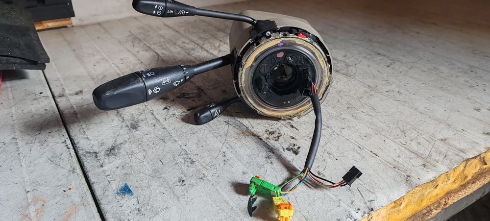 Maneta semnalizare mercede e classs w211 300lei