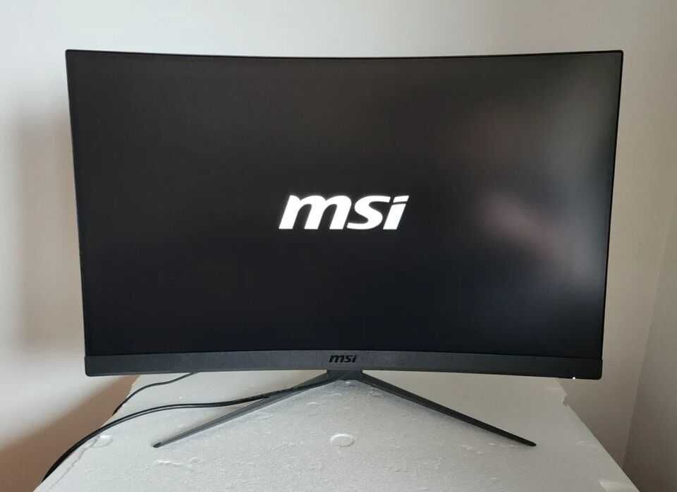 Монитор MSI Optix G27C5