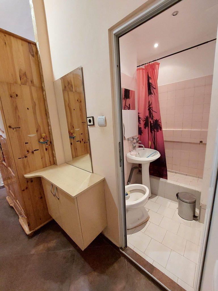 Дава се под наем Едностаен апартамент в Пловдив, Тракия - 34 кв.м за 225 € - Снимка #3