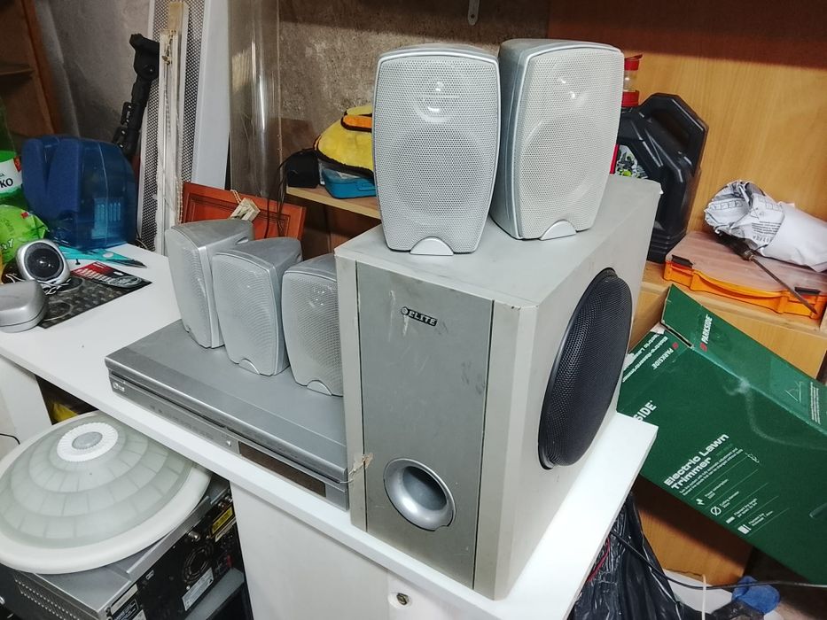 Система за домашно кино lg с колони и буфер