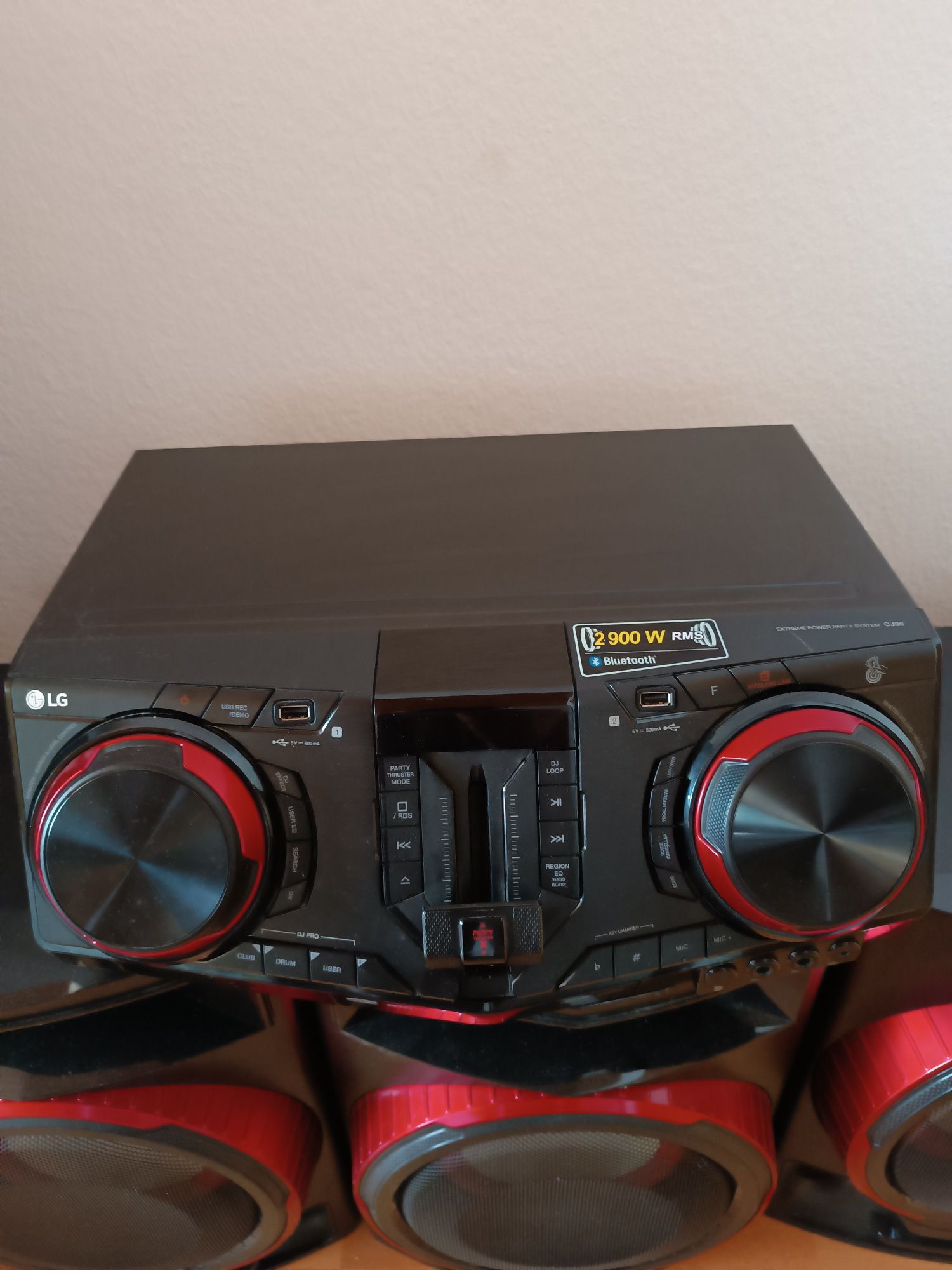 {{LG xboom cj88}}