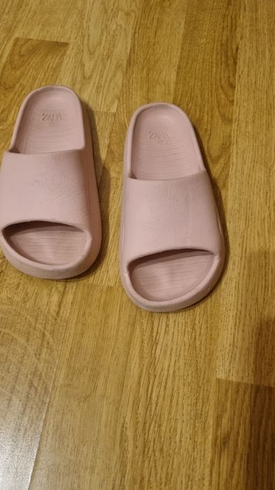 Papuci plaja zara  fetita marimea 29