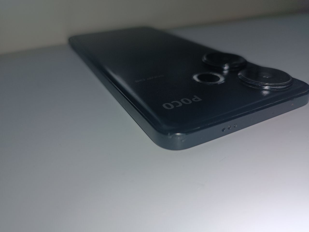 Poco f6 512/12 Snapdragon 8s gen 3
