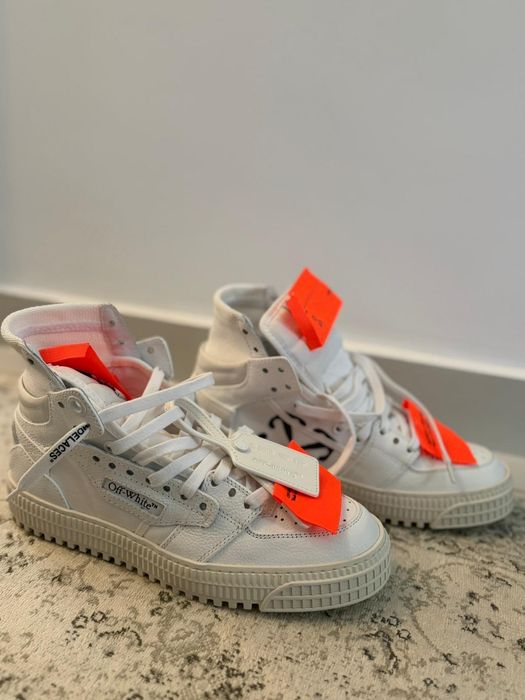 Off white noi marimea 39