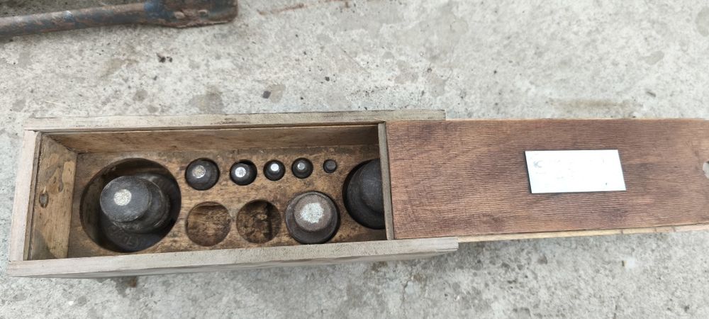 Весы старинные (антиквариат)