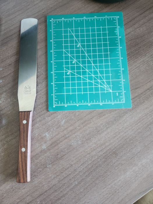 YOSHIKAWA, spatula  cofetărie mâner ln nuc