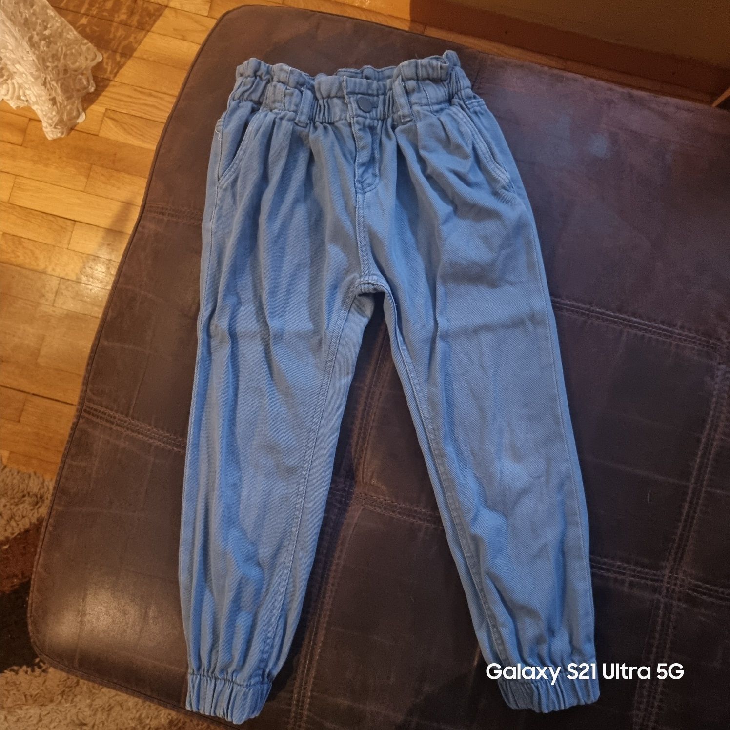 Детски дънки Guess